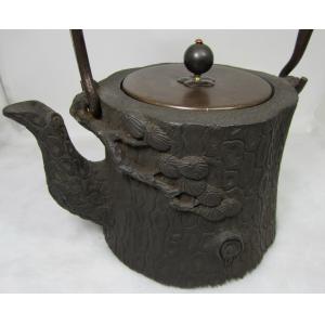 【掏寶天地】日本鑄鐵茶壼* *松鶴延年鐵壺W15;鐵壼